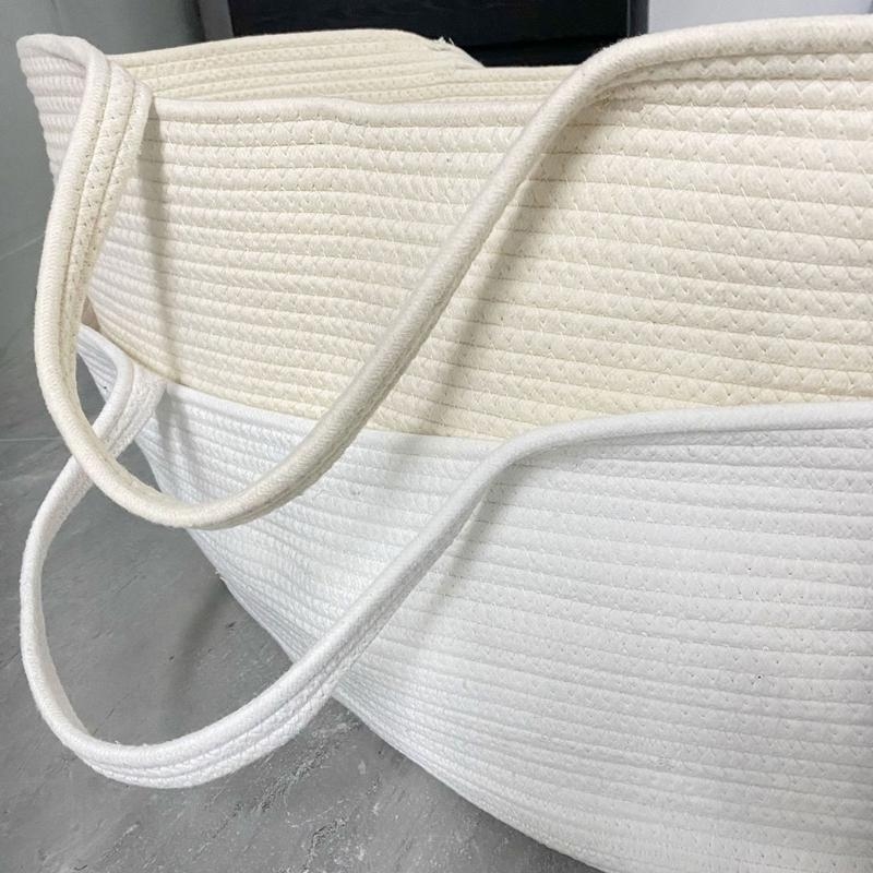 J15U Cestino portatile per bam - Baby Nursery Basket recensione e prezzo
