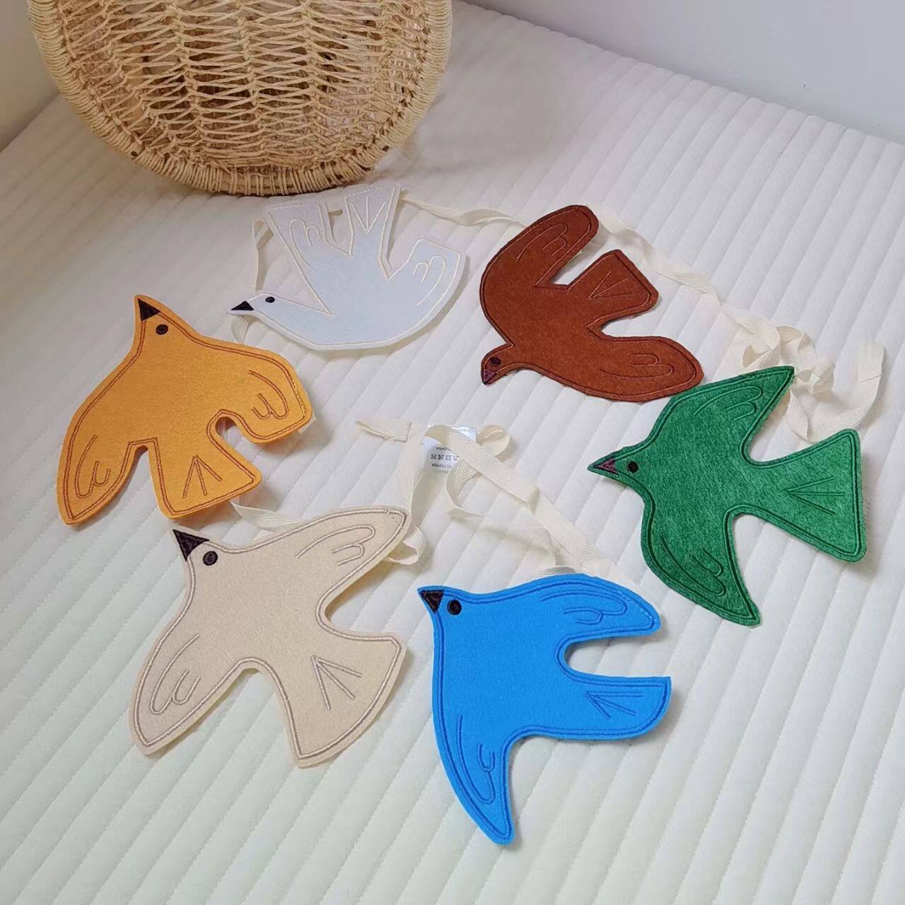 Decorazione da Parete in Stile - Baby Nursery Bunting recensione e prezzo